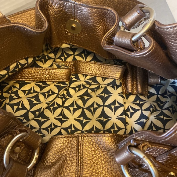 VGUC. Sigrid Olsen Brown/Bronze leather shoulder bag/drawstring bag. - Picture 14 of 16